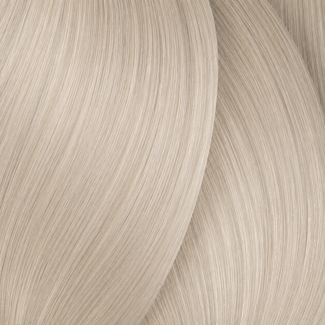 Genius Weft #60A Ice blond