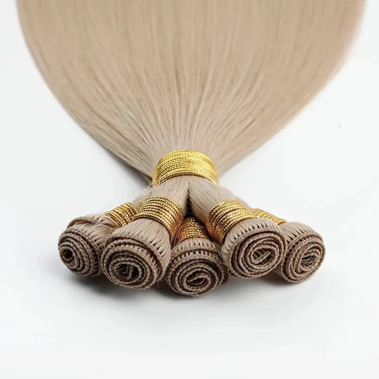 Genius Weft #18 Medium Dark Blonde